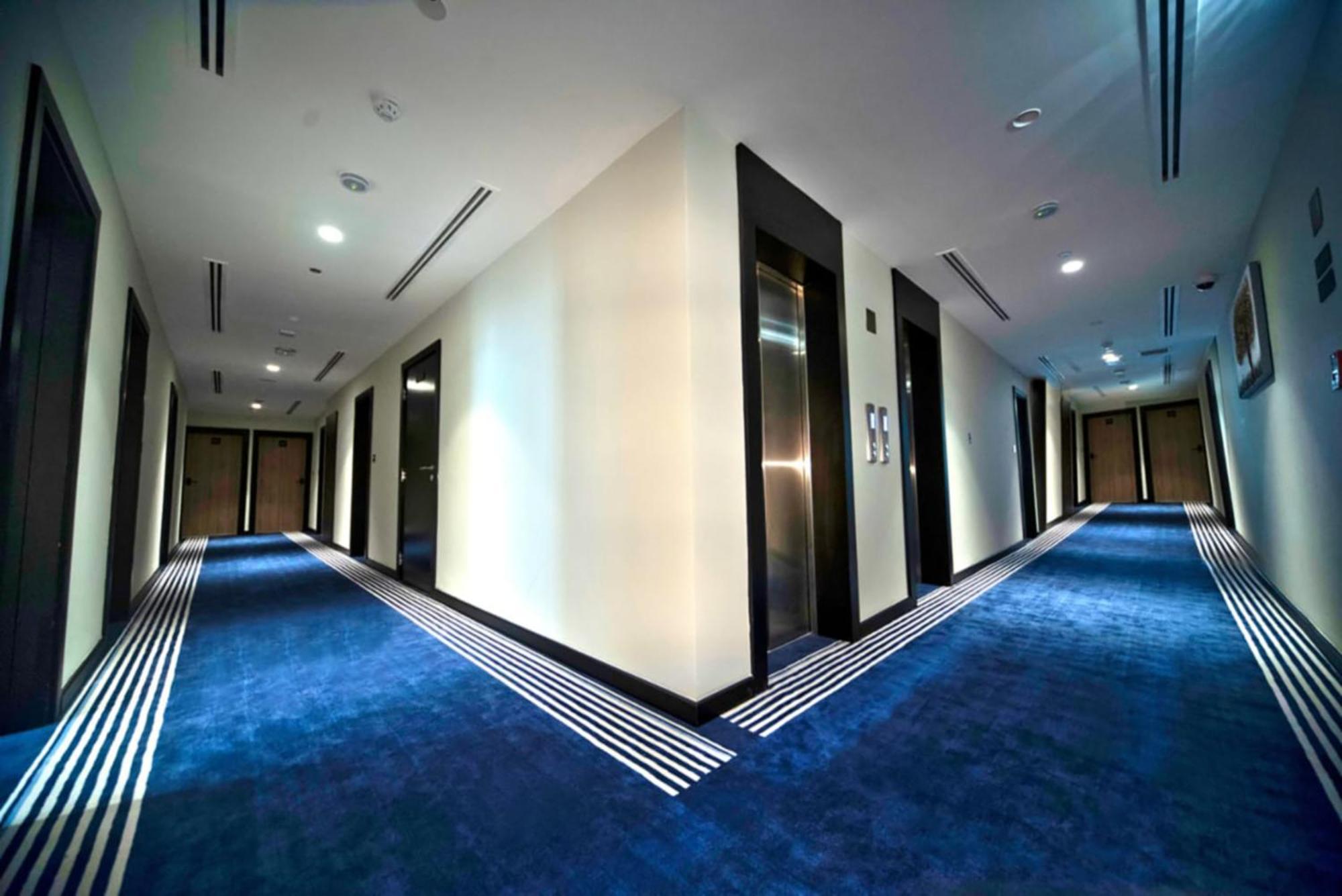 Kingsgate Canal Hotel By Millennium Dubai Exterior foto